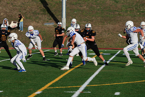 vs West Seattle-694 [1-1000 sec at f - 7.1 200 mm Canon Canon EOS-1D X Mark II EF70-200mm f-2.8L IS II USM]