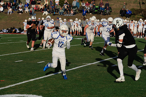 vs West Seattle-818 [1-1000 sec at f - 8.0 142 mm Canon Canon EOS-1D X Mark II EF70-200mm f-2.8L IS II USM]