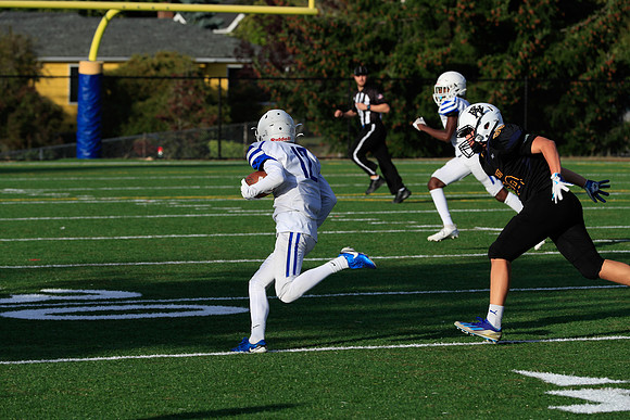 vs West Seattle-526 [1-1000 sec at f - 7.1 200 mm Canon Canon EOS-1D X Mark II EF70-200mm f-2.8L IS II USM]