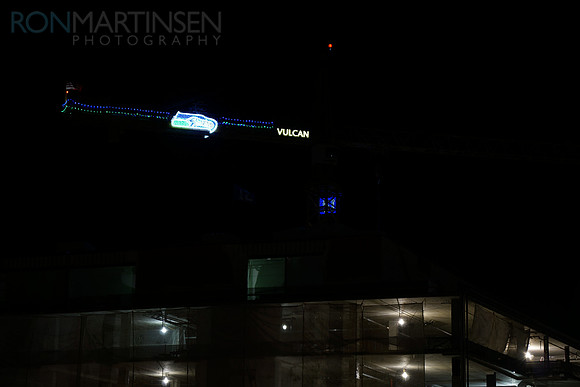 a6000City-456_ISO 100_1-8 sec at f - 4.0_E 16-70mm F4 ZA OSS at 70 mm