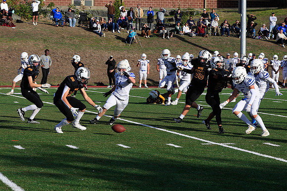 vs West Seattle-458 [1-1000 sec at f - 7.1 80 mm Canon Canon EOS-1D X Mark II EF70-200mm f-2.8L IS II USM]
