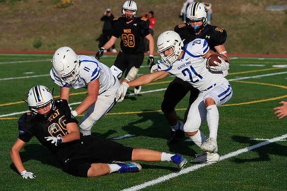 vs West Seattle-644 [1-1000 sec at f - 7.1 200 mm Canon Canon EOS-1D X Mark II EF70-200mm f-2.8L IS II USM]