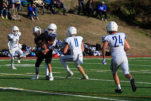 vs West Seattle-496 [1-1000 sec at f - 7.1 200 mm Canon Canon EOS-1D X Mark II EF70-200mm f-2.8L IS II USM]