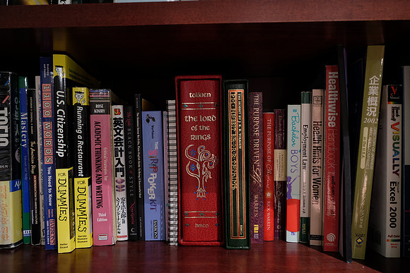 X-E2Books-23_ISO 200_3.1 sec at f - 4.0_XF18-55mmF2.8-4 R LM OIS at 18 mm