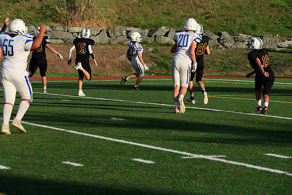 vs West Seattle-964 [1-1000 sec at f - 8.0 200 mm Canon Canon EOS-1D X Mark II EF70-200mm f-2.8L IS II USM]