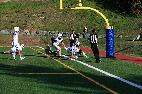 vs West Seattle-388 [1-1000 sec at f - 7.1 115 mm Canon Canon EOS-1D X Mark II EF70-200mm f-2.8L IS II USM]