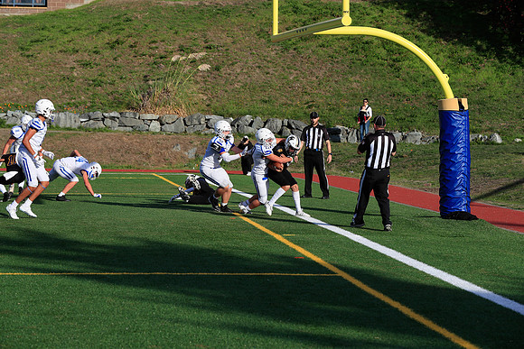 vs West Seattle-382 [1-1000 sec at f - 7.1 115 mm Canon Canon EOS-1D X Mark II EF70-200mm f-2.8L IS II USM]