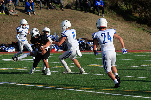 vs West Seattle-498 [1-1000 sec at f - 7.1 200 mm Canon Canon EOS-1D X Mark II EF70-200mm f-2.8L IS II USM]