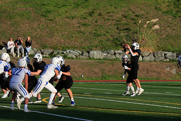 vs West Seattle-758 [1-1000 sec at f - 8.0 200 mm Canon Canon EOS-1D X Mark II EF70-200mm f-2.8L IS II USM]
