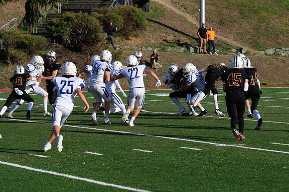 vs West Seattle-230 [1-1000 sec at f - 7.1 115 mm Canon Canon EOS-1D X Mark II EF70-200mm f-2.8L IS II USM]