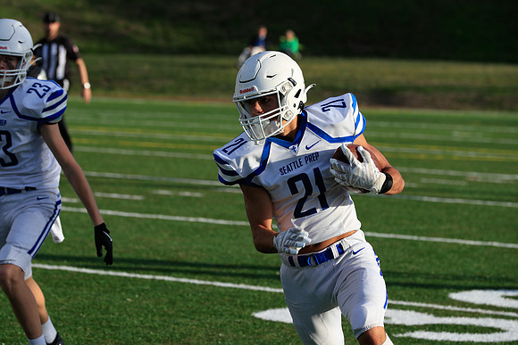 vs West Seattle-586 [1-1000 sec at f - 7.1 200 mm Canon Canon EOS-1D X Mark II EF70-200mm f-2.8L IS II USM]