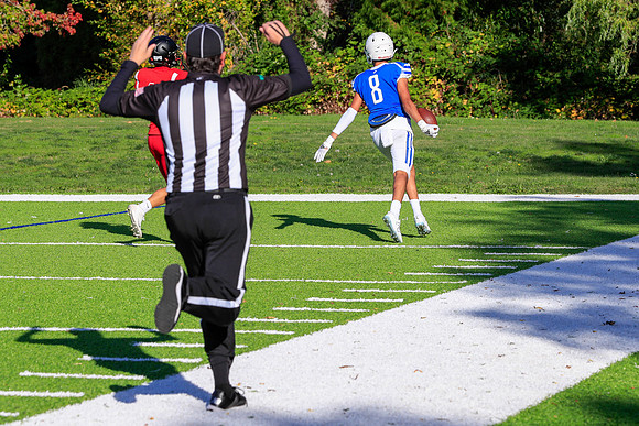 Seattle Prep vs Ballard-632 [1-1000 sec at f - 8.0 150 mm Canon Canon EOS-1D X Mark II EF70-200mm f-2.8L IS II USM]