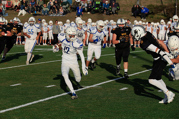 vs West Seattle-814 [1-1000 sec at f - 8.0 200 mm Canon Canon EOS-1D X Mark II EF70-200mm f-2.8L IS II USM]