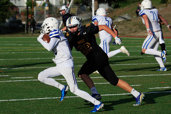 vs West Seattle-520 [1-1000 sec at f - 7.1 200 mm Canon Canon EOS-1D X Mark II EF70-200mm f-2.8L IS II USM]