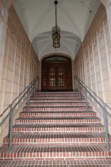 11-24Day1-672_ISO 400_1-30 sec at f - 8.0_EF11-24mm f-4L USM at 18 mm