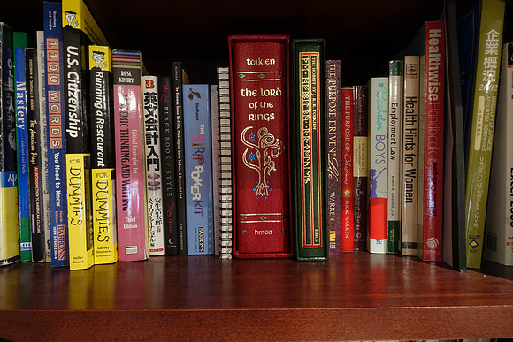 RX10Bookshelf-107_ISO 320_30.0 sec at f - 16_8.8-73.3 mm f-2.8 at 8.8 mm