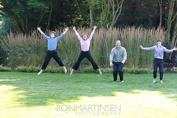 Robison Family-1073 - Imagine stealing just the shot of Eric and Chris and compositing that to other