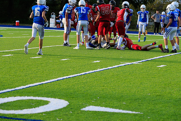 Seattle Prep vs Ballard-1938 [1-800 sec at f - 7.1 140 mm Canon Canon EOS-1D X Mark II EF70-200mm f-2.8L IS II USM]