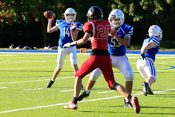 Seattle Prep vs Ballard-1522 [1-800 sec at f - 7.1 135 mm Canon Canon EOS-1D X Mark II EF70-200mm f-2.8L IS II USM]