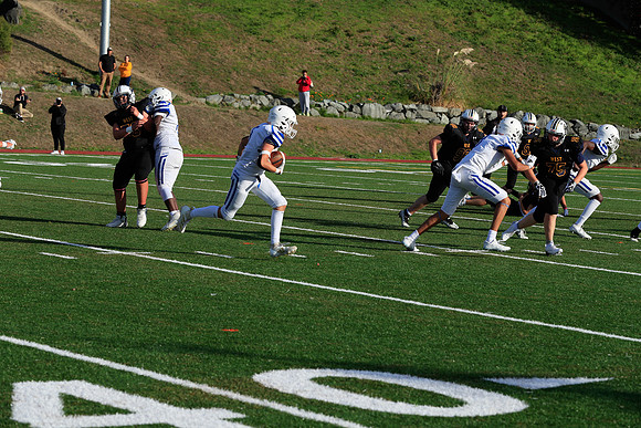 vs West Seattle-258 [1-1000 sec at f - 7.1 120 mm Canon Canon EOS-1D X Mark II EF70-200mm f-2.8L IS II USM]