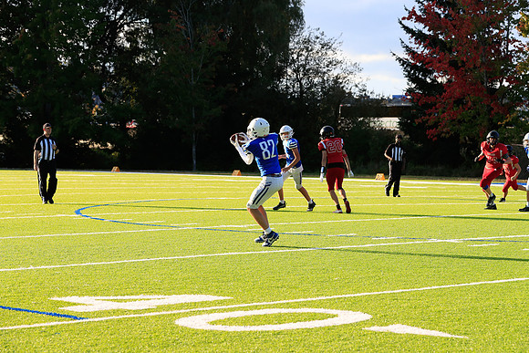 Seattle Prep vs Ballard-1480 [1-800 sec at f - 7.1 105 mm Canon Canon EOS-1D X Mark II EF70-200mm f-2.8L IS II USM]