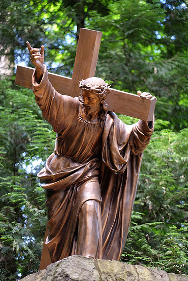 FujiOR-331_ISO 200_1-200 sec at f - 1.2_XF56mmF1.2 R at 56 mm