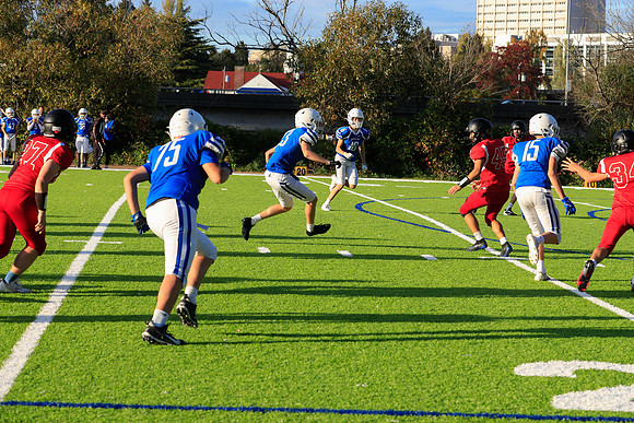 Seattle Prep vs Ballard-1550 [1-800 sec at f - 7.1 90 mm Canon Canon EOS-1D X Mark II EF70-200mm f-2.8L IS II USM]