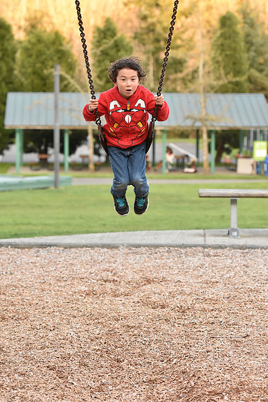 D7200-2-651_ISO 2000_1-1000 sec at f - 4.0_70.0-200.0 mm f-2.8 at 86 mm