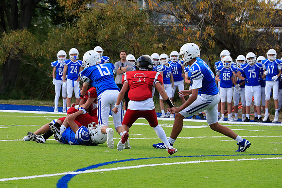 Seattle Prep vs Ballard-1710 [1-800 sec at f - 7.1 200 mm Canon Canon EOS-1D X Mark II EF70-200mm f-2.8L IS II USM]