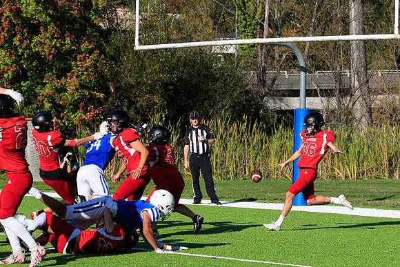 Seattle Prep vs Ballard-512 [1-1000 sec at f - 8.0 115 mm Canon Canon EOS-1D X Mark II EF70-200mm f-2.8L IS II USM]