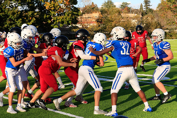 Seattle Prep vs Ballard-1462 [1-1000 sec at f - 8.0 75 mm Canon Canon EOS-1D X Mark II EF70-200mm f-2.8L IS II USM]