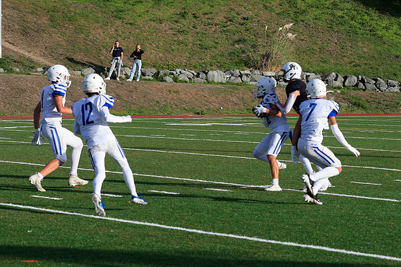 vs West Seattle-550 [1-1000 sec at f - 7.1 85 mm Canon Canon EOS-1D X Mark II EF70-200mm f-2.8L IS II USM]