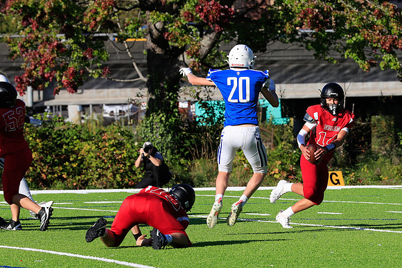 Seattle Prep vs Ballard-460 [1-1000 sec at f - 8.0 200 mm Canon Canon EOS-1D X Mark II EF70-200mm f-2.8L IS II USM]