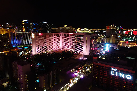 RX100V-161 DSC-RX100M5 8.8-25.7 mm f-1.8-2.8 8.8 mm 1-60 sec at f - 1.8 ISO 2000_