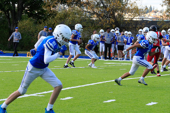 Seattle Prep vs Ballard-1588 [1-800 sec at f - 9.0 200 mm Canon Canon EOS-1D X Mark II EF70-200mm f-2.8L IS II USM]
