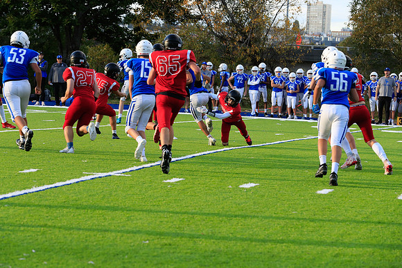 Seattle Prep vs Ballard-1914 [1-800 sec at f - 7.1 140 mm Canon Canon EOS-1D X Mark II EF70-200mm f-2.8L IS II USM]